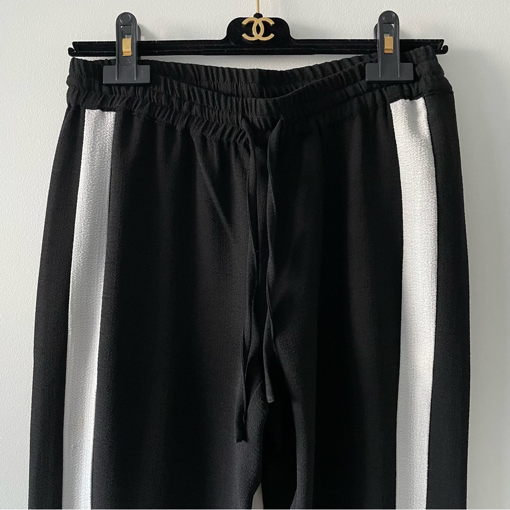 Vero Moda black ankle pants white stripe sz small elastic waist/hems drawstring